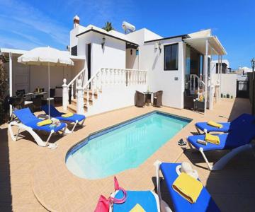 Villa Honey - Great 3 Bedroom Villa With Pool
