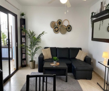 Beautiful Apartment With Private Sunny Terrace