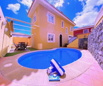 Tropicalidays Villa Cardones