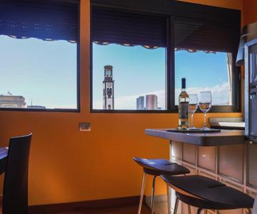 City Center Modern Apartment