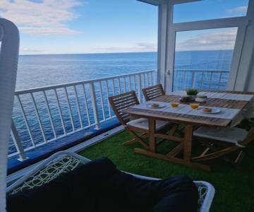Apartment Inside the wave A