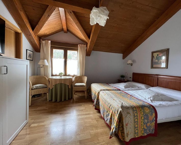Hostal Rural Salazar