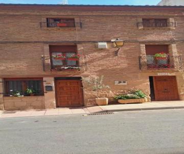 Apartamentos José Andrés by Clabao