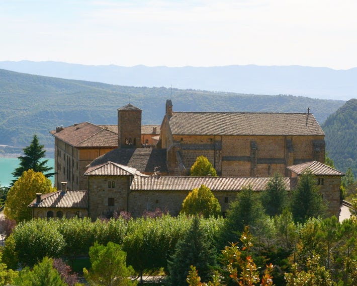 Hotel Monasterio de Leyre