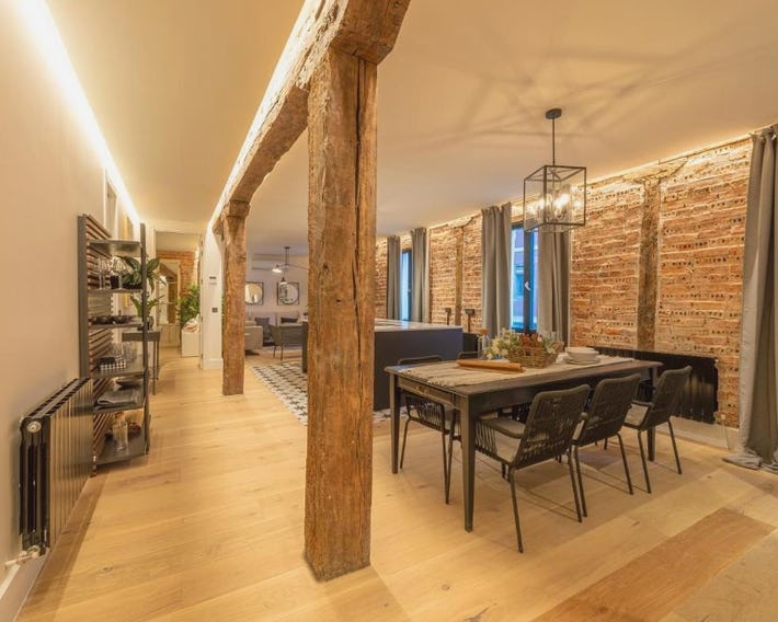 New Soho AC by Staynnapartments
