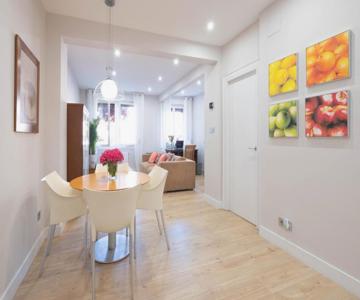 Apartamento Tiboli con parking gratuito , SIN PARKING EN JULIO POR OBRAS