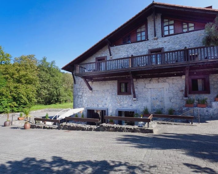 Hotel Antsotegi