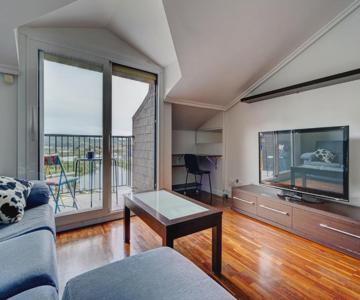 Luminoso ático con terraza, Irún, Parking, 4Pax