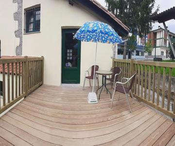 Pequeño apartament rural con un gran jardin. WIFI