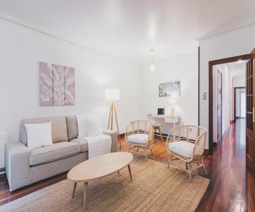 Udaberri Apartment By People Rentals