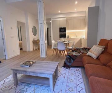 Churruca apartment with terrace