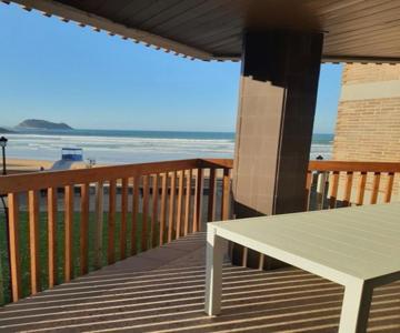 Muskaria Espectacular 1a Línea Playa-piscina by Egona