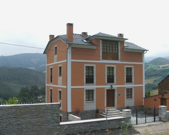 Apartamentos Rurales El Palacio de Doiras