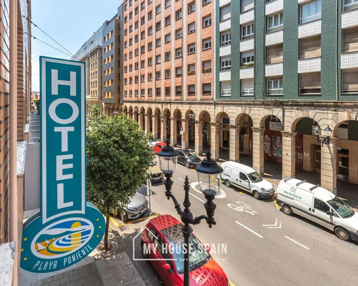 Hotel Playa Poniente