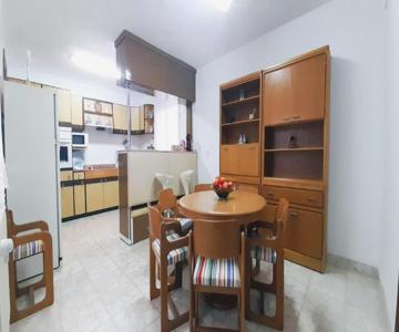 Amplio, Centro, Zona Begoña Y Al Lado De La Playa