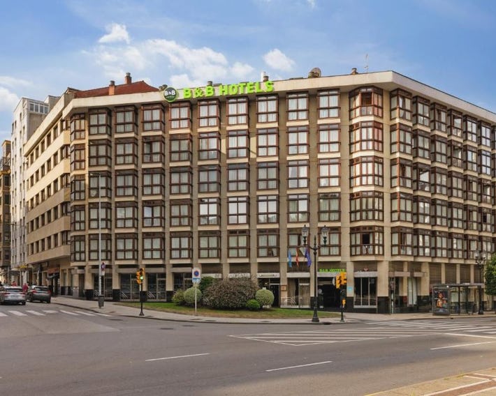 B&B HOTEL Gijón Centro Begoña