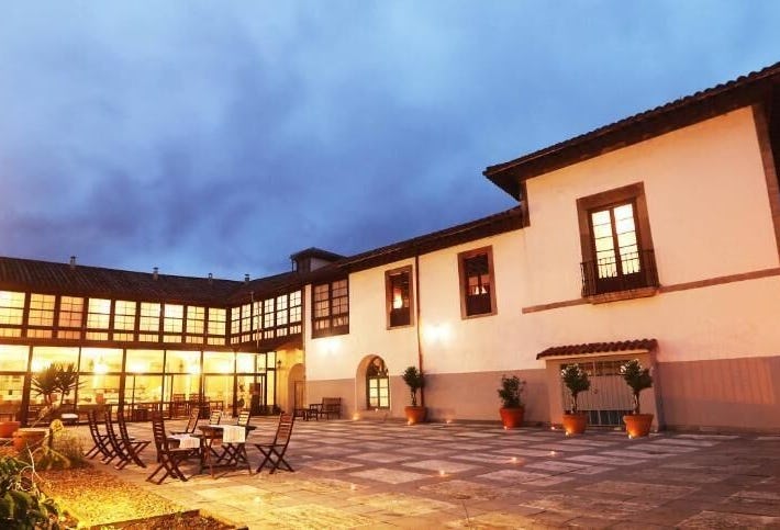 Casona del Busto