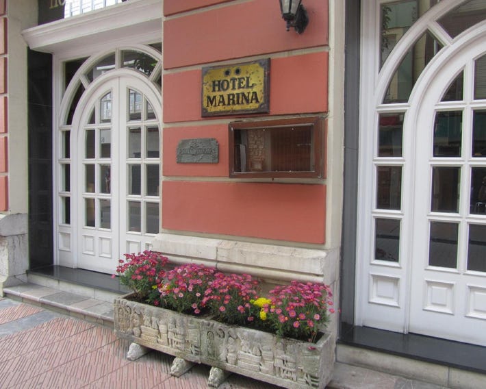 Hotel Marina