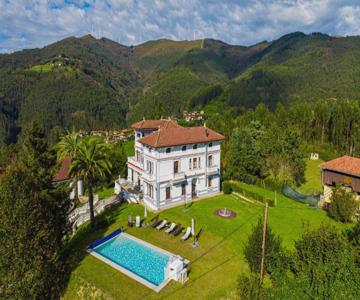 Villa con piscina VILLA ALICIA LA PERLA INDIANA