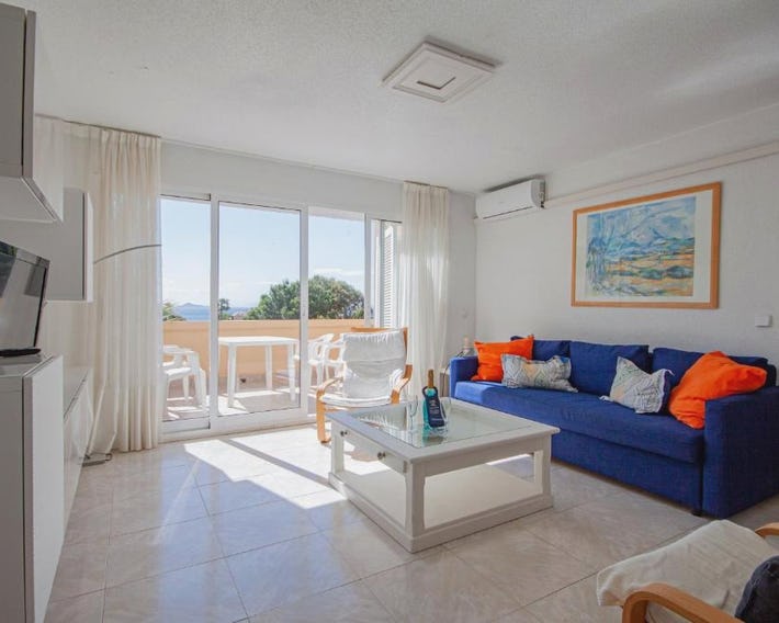 Inmovecos apart con piscina Alisios 227