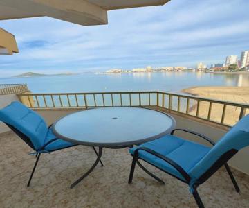 Apartamento con vistas al mar y atardeceres