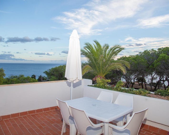 Club Cala Azul