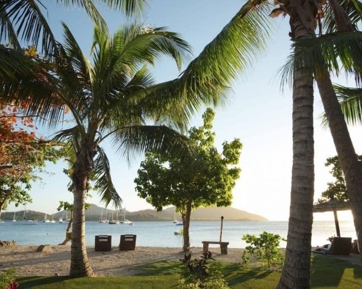 Nanuya Island Resort