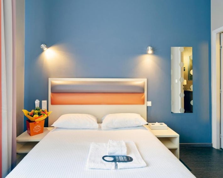 Adonis Strasbourg