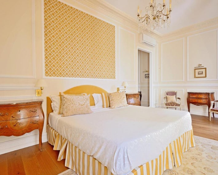 Villa Victor Louis