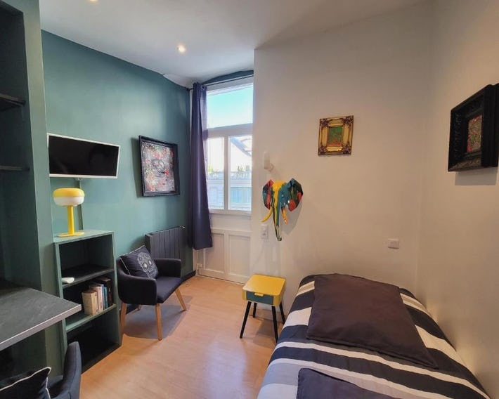 Studio calme et chaleureux Aix centre