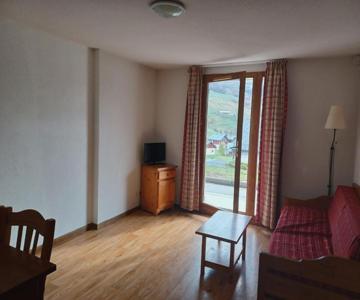 Appartement Spacieux à 300m Des Pistes Et Commerces, Balcon Sud, Parking. Confortable - Fr-1-618-23