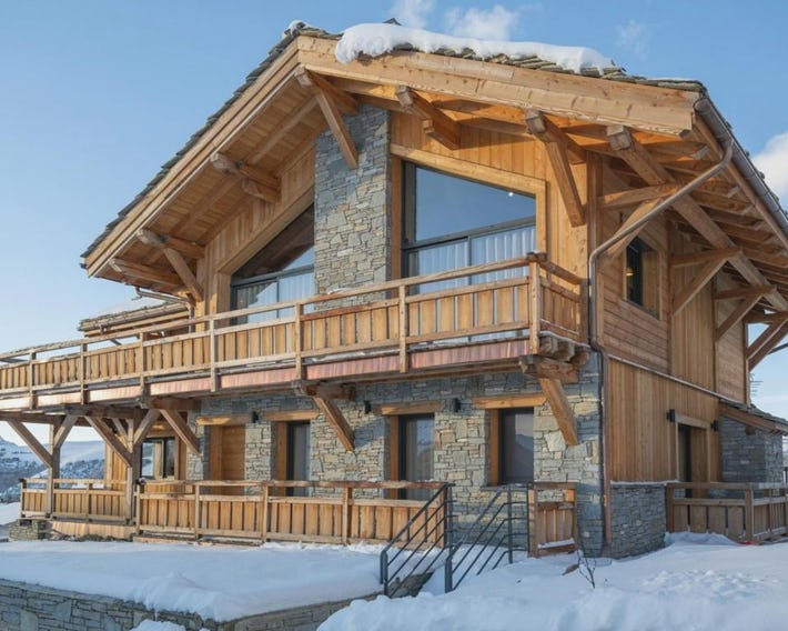 Chalet luxe ski-in ski-out, sauna, cinéma, jacuzzi