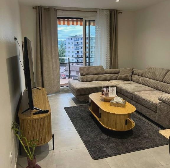 Annecy Naila's apartement