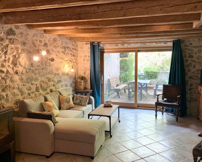 Cosy Flat In An Old Farmhouse With Garden In Seynod - Welkeys
