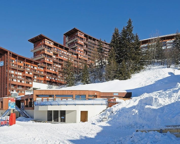 Stylish Stay Near Ski
