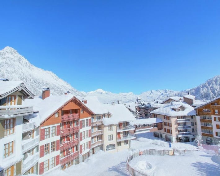 Arc 1950, Appartement 2 chambres 6 pers, Vue MontBlanc, Sauna, Hammam, Jacuzzi, Piscine intérieure e