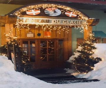 Premium 4 Bed Ski-in & Out Apartment Arc 1950
