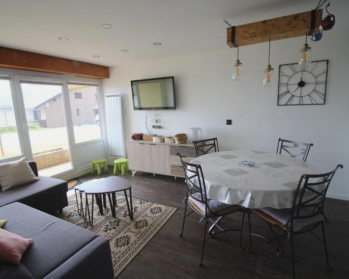 Appartement rénové 6 couchages à 150m des pistes - FR-1-297-156
