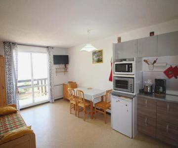 Appartement Studio Cabine Bien Rénové à 100m Des Pistes Avec Parking - Auris En Oisans - Fr-1-297-61