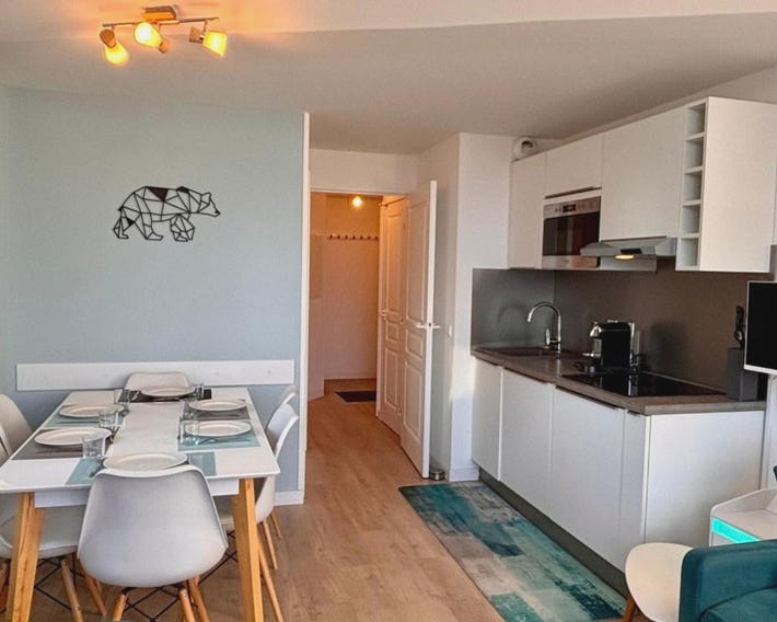 Appartement scandinave rénové, 6-7 pers, skis aux pieds