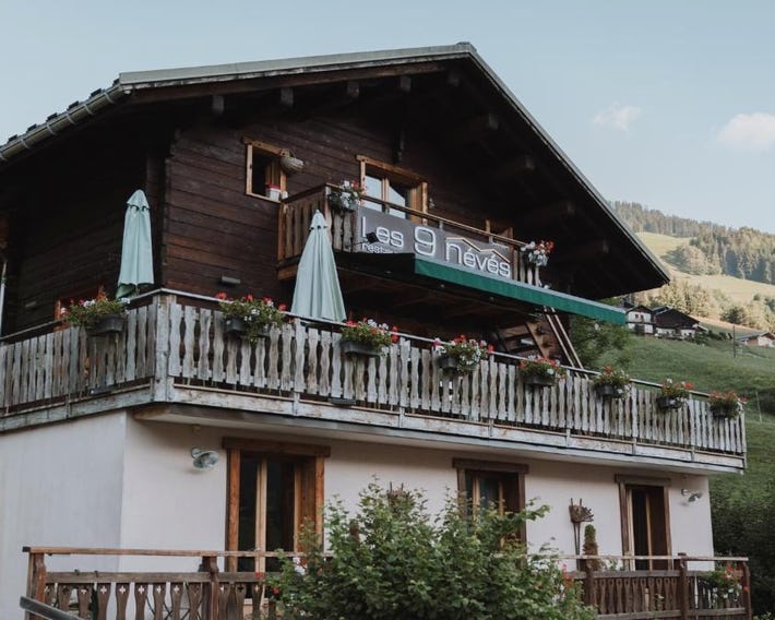Les 9 Névés, Restaurant & Chambres d'hôtes