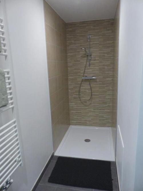 Le 206 Appartement Moderne et Cosy-Terrasse -Centre-Parking-Wifi