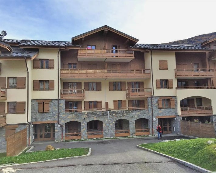 Deluxe Ski and Summer Apartment, Parking and WiFi