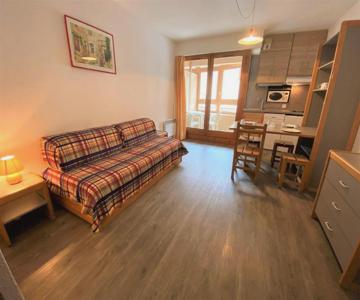 Studio 4 Couchages Avec Balcon En Centre-ville, Proche Remontées Et Thermes – Brides-les-bains - Fr-