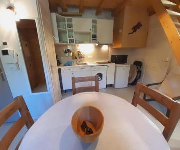 Studio cosy avec mezzanine à Brides-les-Bains - FR-1-512-95