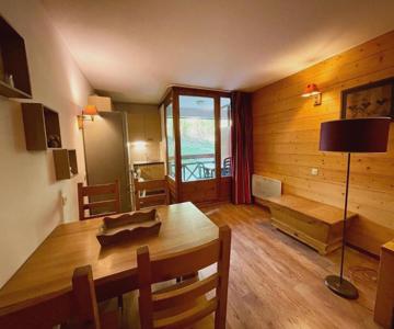 Studio cosy avec balcon et wifi, animaux admis - FR-1-512-233