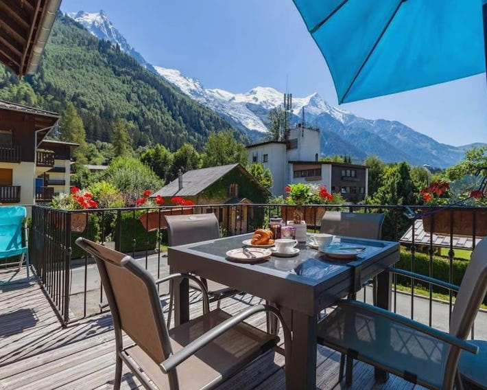 Heart of Chamonix Lovely and cosy 2 bedrooms, terrace, parking