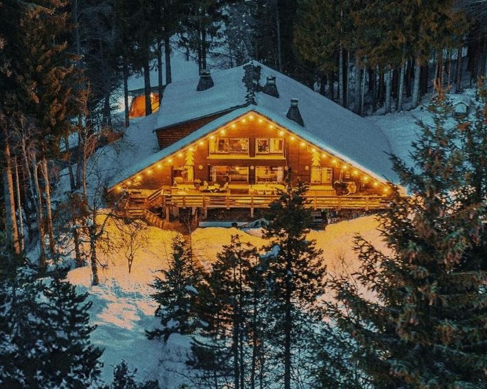 Large peaceful chalet for mountain adventures! Perfect for Flégère and Grand Montet skiing
