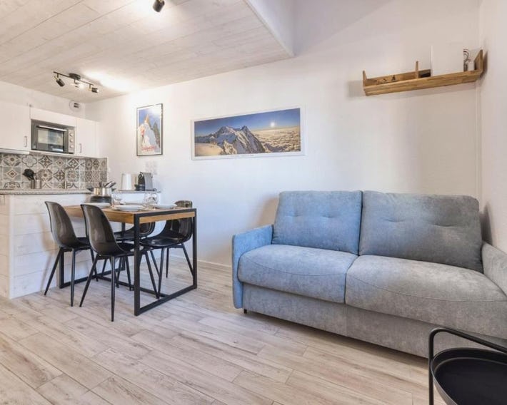 Charmin Savoy - lovely 1 bedroom apartment next to Savoy ski area