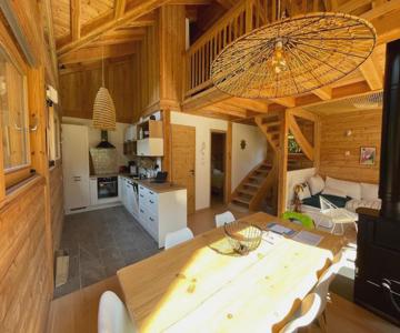 Semi Detached Chalet For 8 With Balcony & Garden